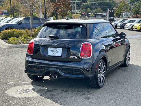 Used 2023 MINI Cooper S w/ Signature Upholstery Package image 5