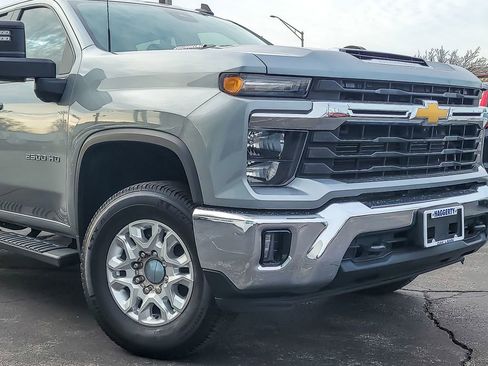 Used 2024 Chevrolet Silverado 2500 LT w/ All Star Edition image 2