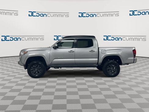 Used 2023 Toyota Tacoma SR5 w/ Technology Package AWD/4WD image 5