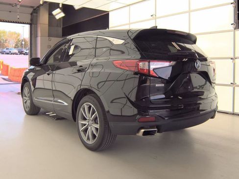 Used 2023 Acura RDX w/ Technology Package image 9