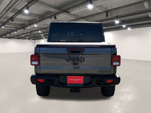 Used 2023 Jeep Gladiator Sport S image 15