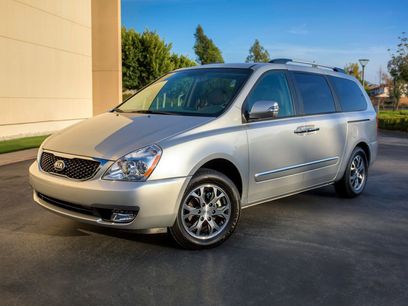Used 2014 Kia Sedona LX