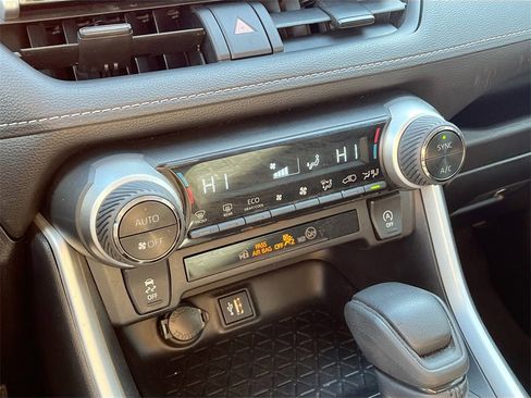 Used 2024 Toyota RAV4 XLE image 14