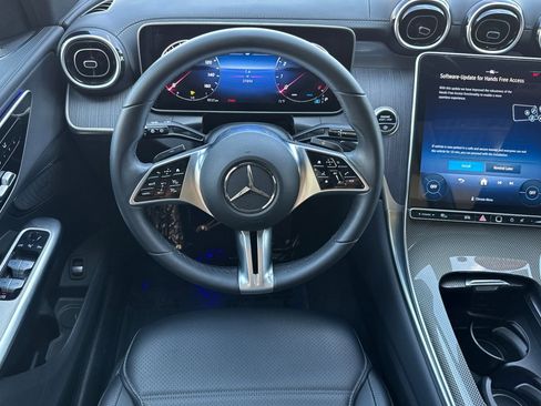 Certified 2024 Mercedes-Benz GLC 300 image 16