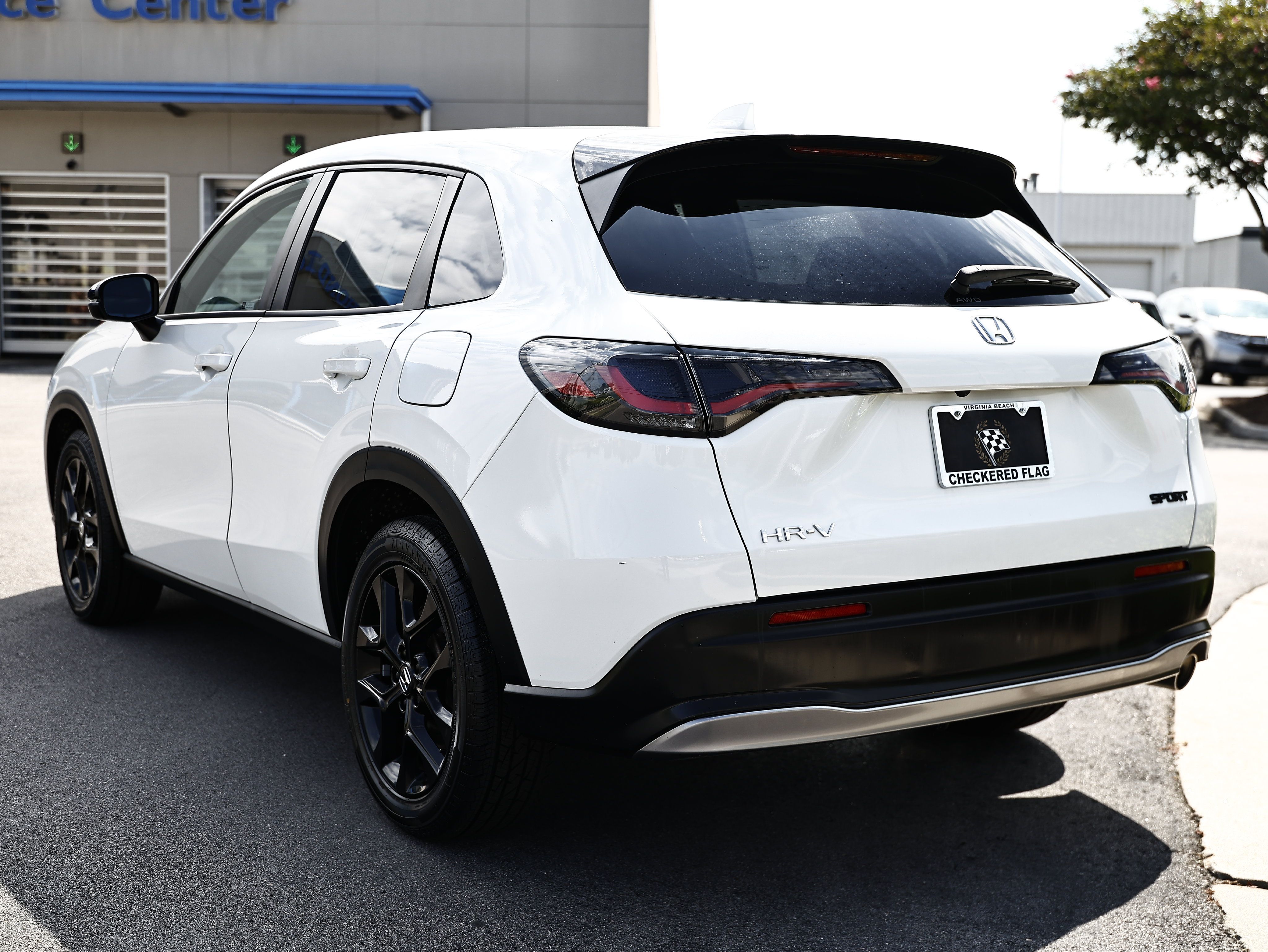 Used 2024 Honda HR-V Sport image 5