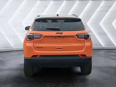 New 2026 Jeep Compass Limited w/ Limited Altitude Pack image 5