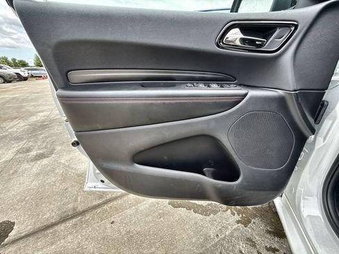 Used 2025 Dodge Durango GT AWD/4WD image 13