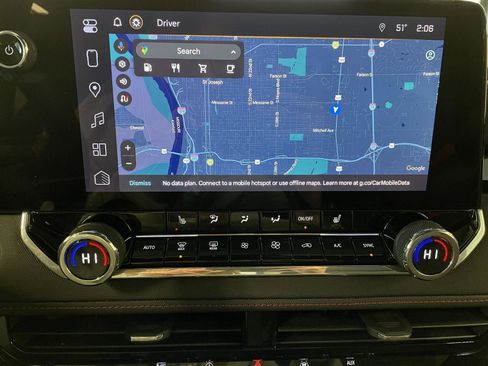 Used 2024 Chevrolet Colorado Z71 w/ Z71 Convenience Package 2 image 32