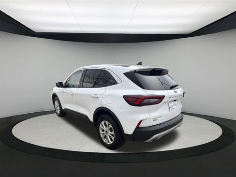 Used 2023 Ford Escape Active w/ Tech Pack #2 image 5