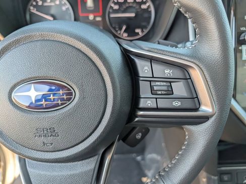 New 2025 Subaru Ascent Limited image 16