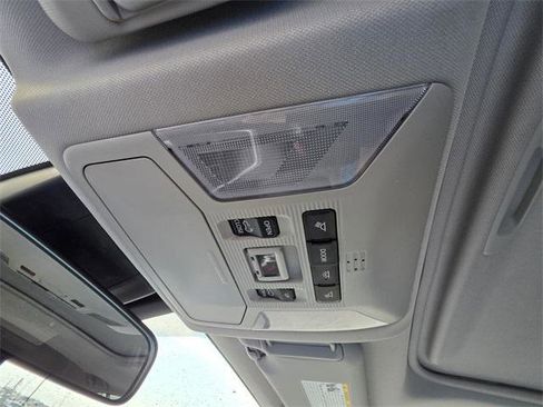 Certified 2020 Toyota RAV4 XLE Premium image 26