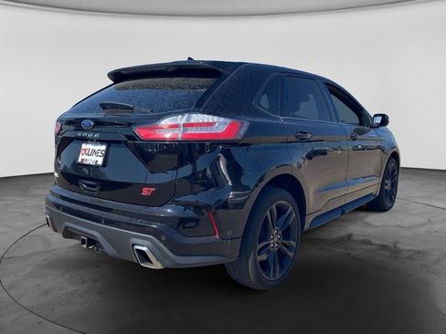 Used 2022 Ford Edge ST w/ Equipment Group 401A AWD/4WD image 8