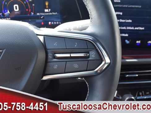 Certified 2026 Chevrolet Traverse Z71 w/ Driver Confidence Package AWD/4WD image 34