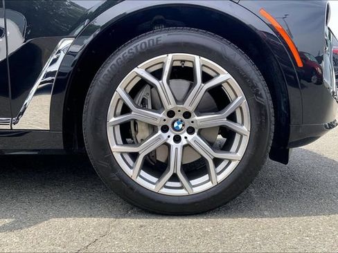 Used 2025 BMW X7 xDrive40i w/ Executive Package AWD/4WD image 9