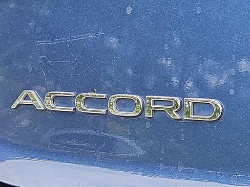 Used 2024 Honda Accord EX image 34