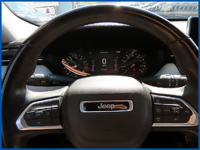 Used 2022 Jeep Compass Limited w/ Sun and Sound Group AWD/4WD image 15