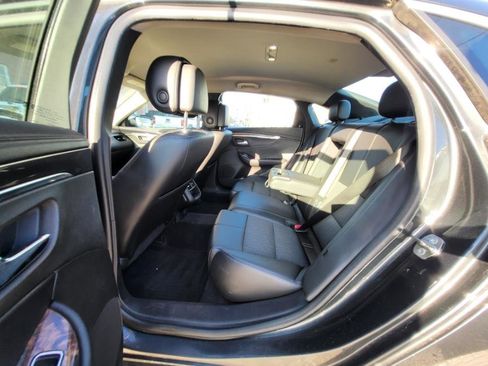 Used 2014 Chevrolet Impala LT image 22