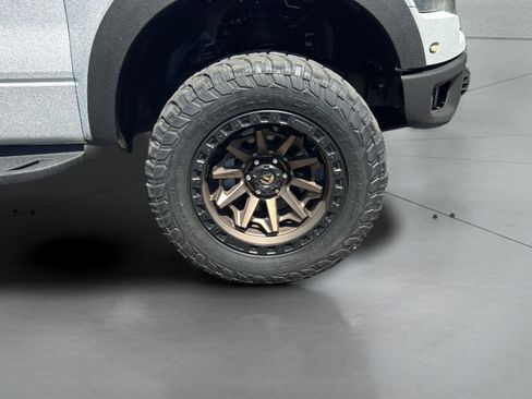 Used 2014 Ford F150 Raptor w/ Equipment Group 801A Luxury AWD/4WD image 34