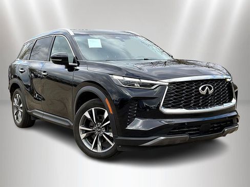Used 2022 INFINITI QX60 Luxe AWD/4WD image 3