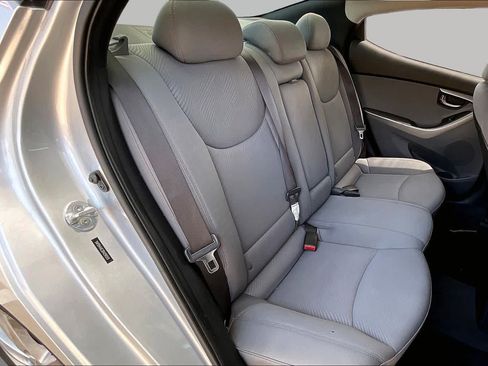 Used 2013 Hyundai Elantra GLS FWD image 19