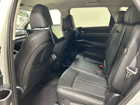 New 2026 Kia Sorento S image 24