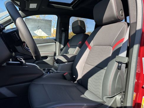 New 2026 Chevrolet Colorado Z71 w/ Z71 Convenience Package 2 image 28