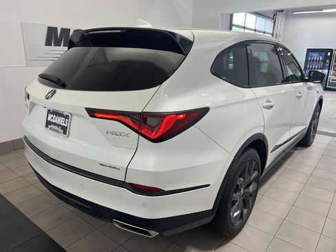 Used 2023 Acura MDX A-Spec AWD/4WD image 8