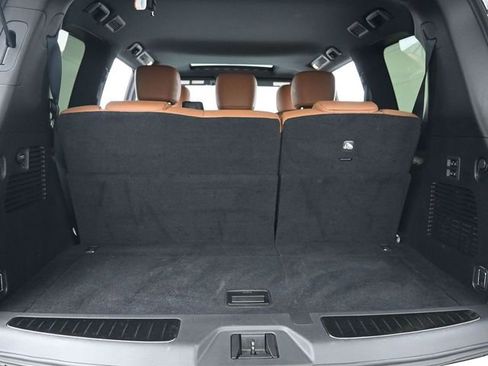 Used 2024 INFINITI QX80 Sensory w/ Cargo Package image 29