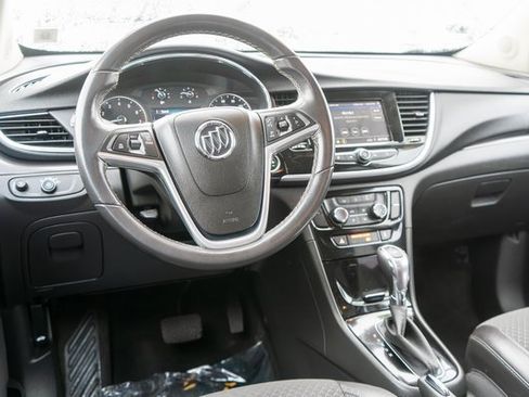 Used 2022 Buick Encore Preferred w/ Safety Package image 12