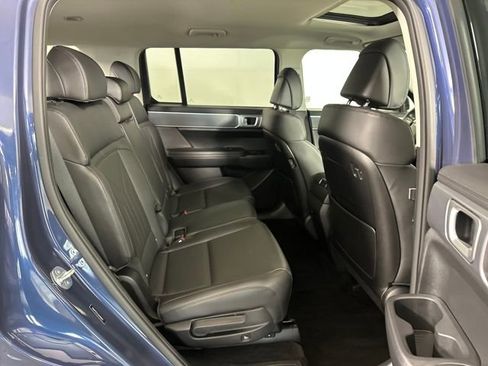 Used 2025 Hyundai Santa Fe XRT image 27