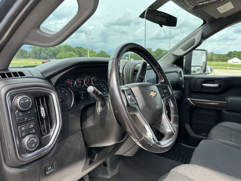 Certified 2020 Chevrolet Silverado 2500 LT w/ Convenience Package AWD/4WD image 8