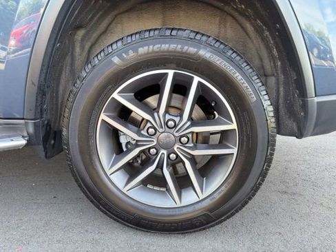 Used 2021 Jeep Grand Cherokee Limited AWD/4WD image 30