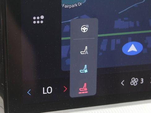 Used 2025 Ford Explorer Platinum w/ LUX Leather Package image 30