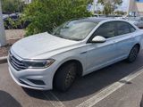 Used 2019 Volkswagen Jetta SEL image 2