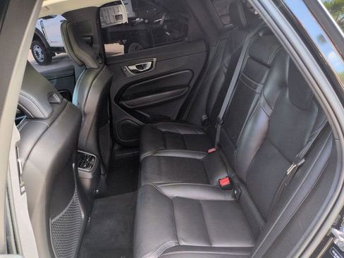 Used 2022 Volvo XC60 B5 Inscription w/ Advanced Package image 14