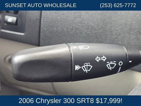 Used 2006 Chrysler 300 SRT8 w/ SRT Option Group II RWD image 32