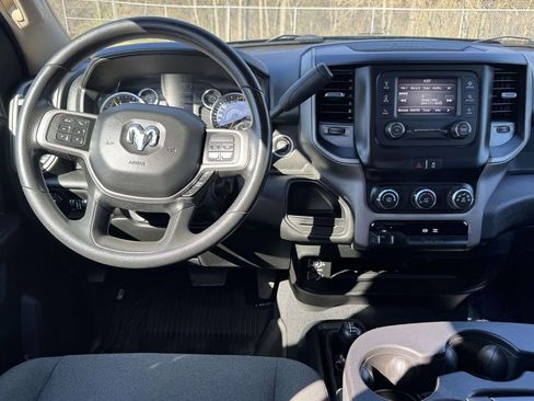 Used 2020 RAM 3500 Tradesman image 16