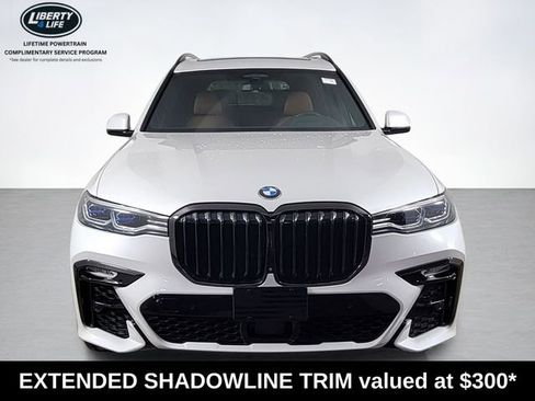 Used 2021 BMW X7 M50i image 8
