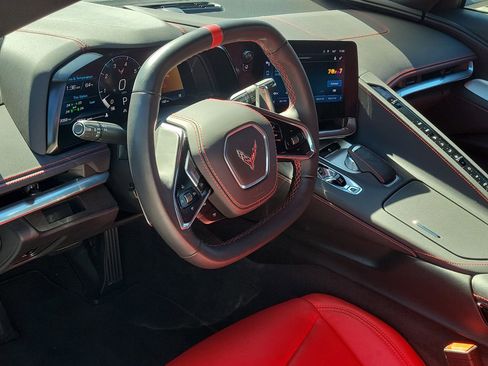 Used 2025 Chevrolet Corvette Stingray Coupe w/ 1LT image 9