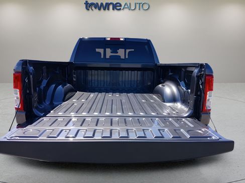 Used 2024 RAM 1500 Big Horn AWD/4WD image 23
