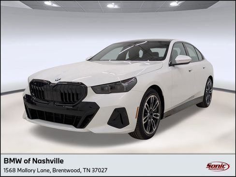 New 2026 BMW 530i xDrive w/ M Sport Package AWD/4WD image 1