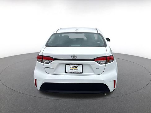 Used 2025 Toyota Corolla LE image 7