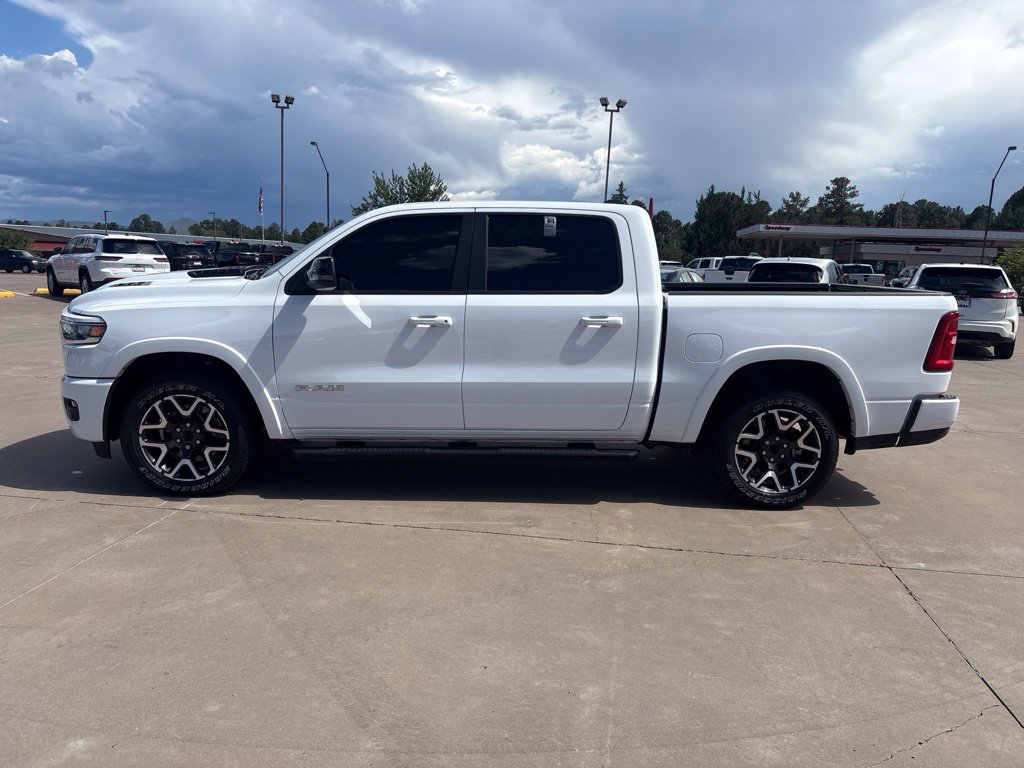 Used 2025 RAM 1500 Laramie w/ Sport Appearance Package AWD/4WD image 4