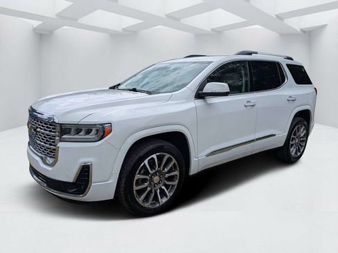 Used 2023 GMC Acadia Denali AWD/4WD image 7