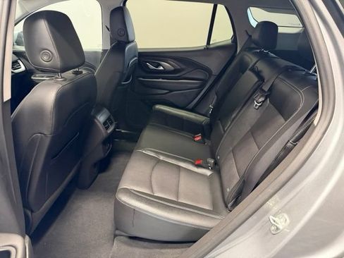 Used 2023 GMC Terrain SLT AWD/4WD image 19