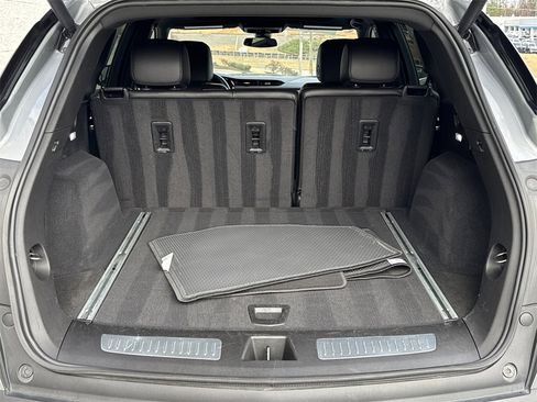 Certified 2025 Cadillac XT5 Premium Luxury image 18