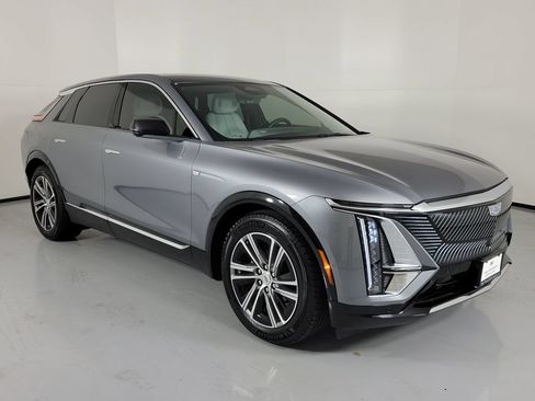Certified 2023 Cadillac Lyriq 2WD image 1