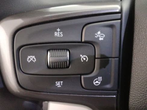 Used 2024 Chevrolet Silverado 1500 High Country w/ High Country Premium Package image 35