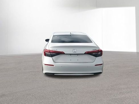 Used 2024 Honda Civic Touring image 8