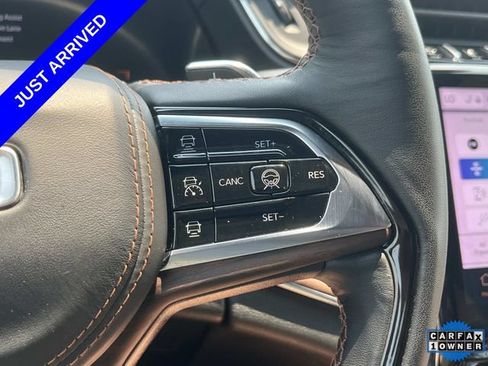 Used 2024 Jeep Grand Cherokee L Summit w/ Rear Seat Video Group I AWD/4WD image 32